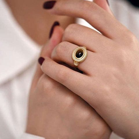Side profile of the resizable Tiger Eye Masterpiece Ring highlighting the flexible band design